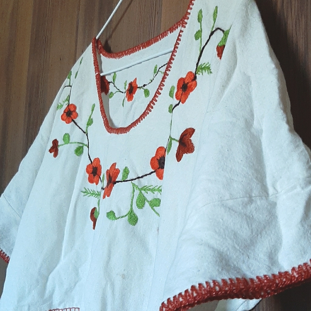Cotton embroidered blouse from Mexico